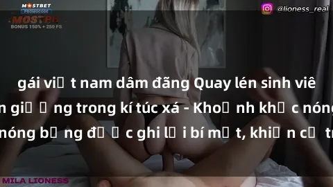 gái việt nam dâm đãng Quay lén sinh viên làm tình ngay trên giường trong kí túc xá - Khoảnh khắc nóng bỏng được ghi lại bí mật, khiến cả trường học xôn xao.